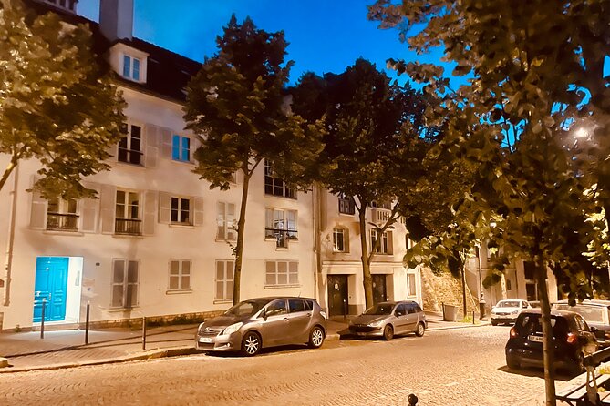 Montmarte Confidential - Entering Montmartre Confidential: a small Paris night with big momentum
