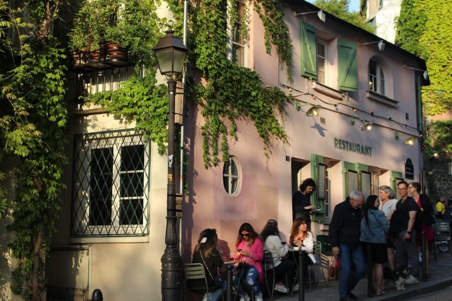 Montmarte painting session and walking tour for kids ! - Who This Tour Is Best For (and Who Might Want Another Option)