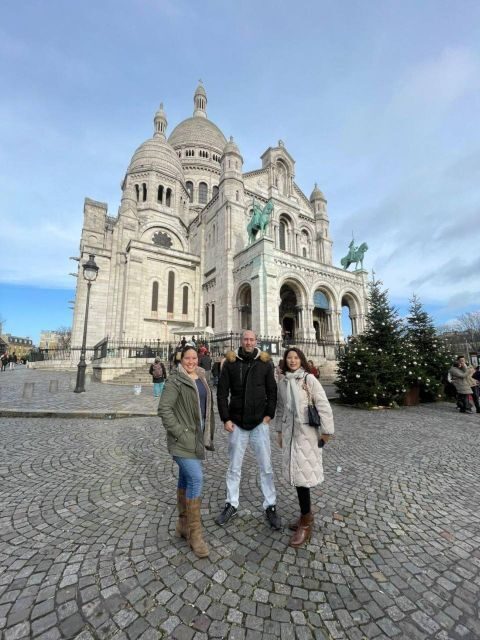 Montmartre: Guided tour to Sacré-Coeur - The 180° view over Paris: Eiffel Tower included, sunset-ready