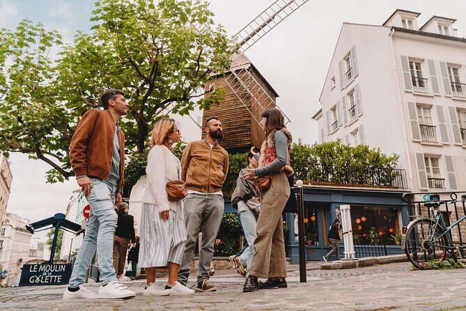 Montmartre Paris Hidden Gems Small Group Walking Tour - La Maison Rose (Since 1920): the pink that photographers chase