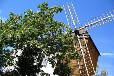 Montmartre Private Walking Tour - Where You Start and How the Walk Connects Paris to Montmartre