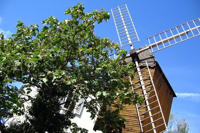 Montmartre Private Walking Tour - Where You Start and How the Walk Connects Paris to Montmartre