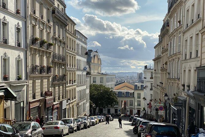 Montmartre Semi Private Tour: from Moulin Rouge, to Sacré-Cœur - Price and what you’re really paying for ($112.94)