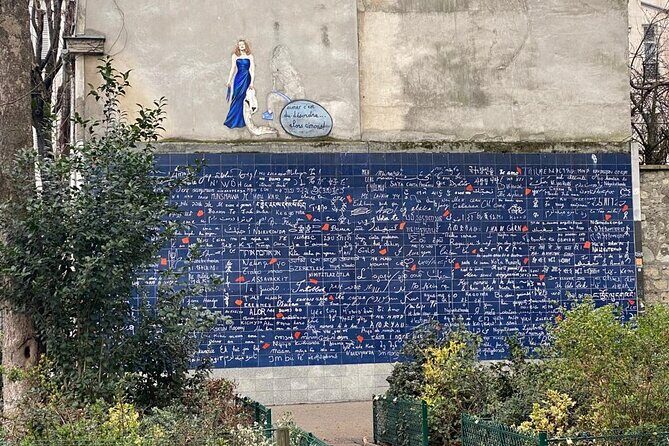 Montmartre Treasure Hunt — Fun and Cultural Investigation - Price and Value: Is $41.70 Worth It?