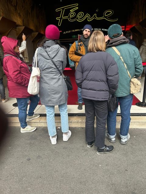 Montmartre Walking Tour: A Journey Through Art and History - The Musée de Montmartre: a short museum stop that doesn’t waste your feet