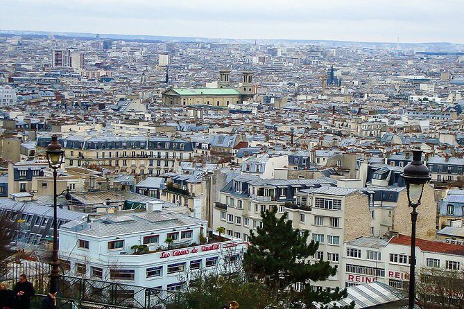 Montmartre Walking Tour with a Private Local Guide - The café finish at Café des deux Moulins (why end here)