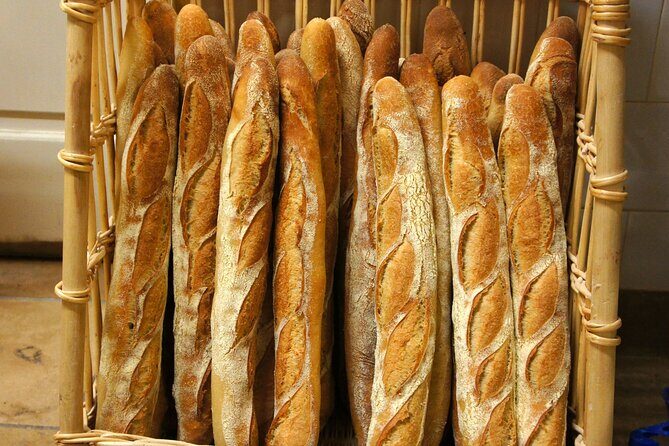 Montmartre’s heritage with specialties tasting Private Tour - Why this Montmartre tour feels more useful than a quick photo run