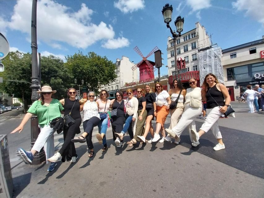 Montmatre Walking Tour: the essential highlights+ - Kick off at Anvers: easy meeting, quick start, good footwork