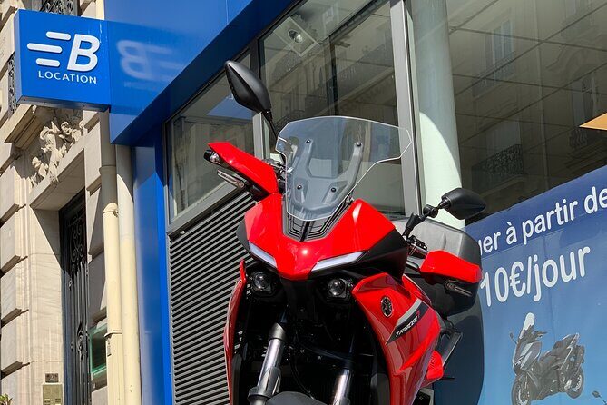 Motorcycle rental A2 Tracer 7 Yamaha 2023 (A2 license) Paris - Picking Up the Tracer 7: The Moment It Becomes Real
