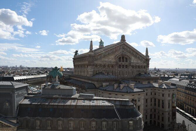 Napoleon III's Paris city tour - Galeries Lafayette and Printemps: consumer culture takes the spotlight