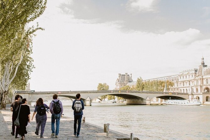 Night Out in Paris: Boho Vibes & City Lights - Starting at the Panthéon: Meeting Point Energy and the First Big Names