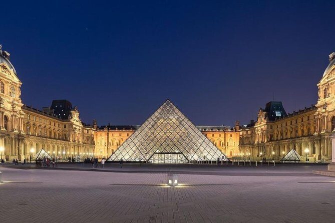 Night Paris / duration 2h - from 1 to 6 passengers - Where to meet: Avenue Winston Churchill and how the tour ends