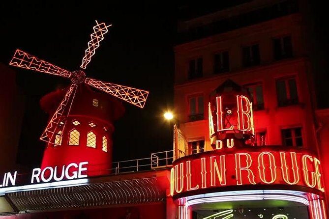 Night Paris / duration 2h - from 1 to 6 passengers - Opera, Place Vendôme, and the Louvre carousel zone