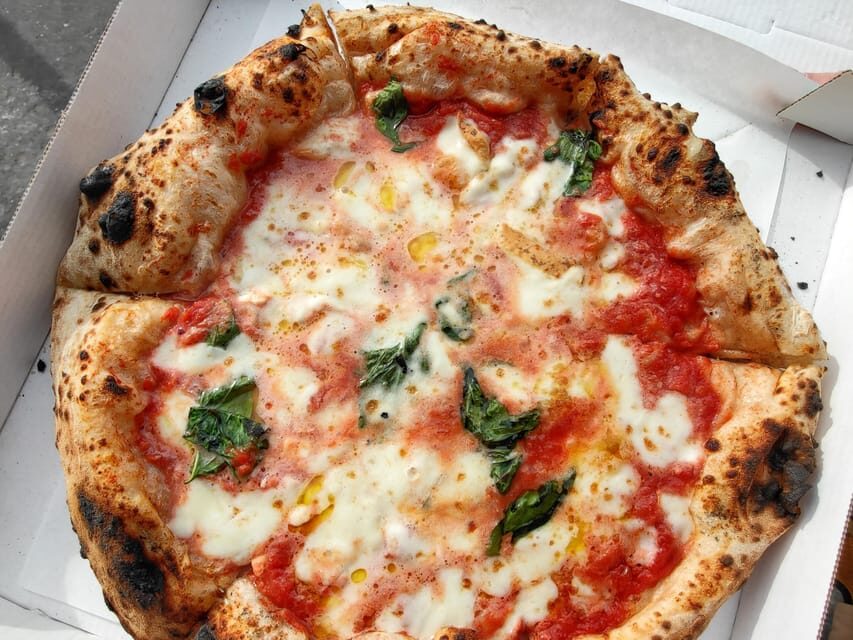 No Diet Club - A selection of the best pizzas in Paris ! - A “six-address” itinerary, without the tourist-trap feeling
