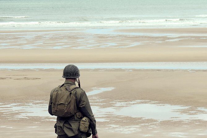 Normandy D-Day Private Tour with Omaha Beach from Paris - Cimetiere Americain de Colleville-sur-Mer: A Pilgrimage Moment