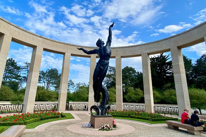 Normandy Omaha, Utah Landing Beaches Small-group Trip from Paris - Overlord Museum and Normandy American Cemetery: Where the Day Gets Serious