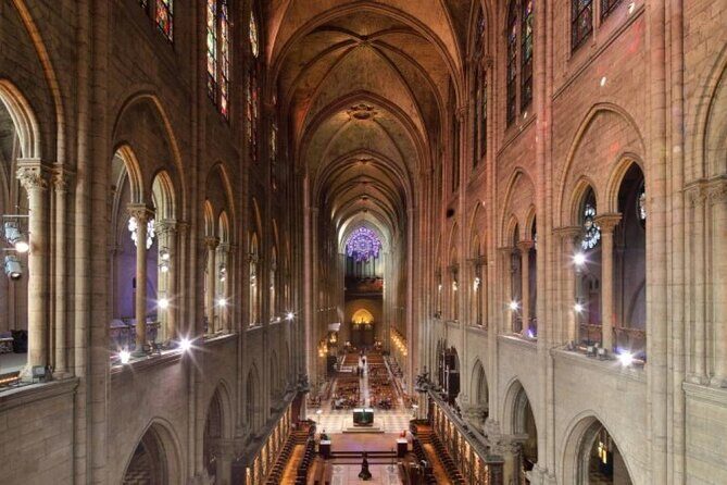 Notre Dame Mystery and Latin Quarter Walking Tour - Shakespeare and Company and Rue de la Huchette: Literature Meets Street Legends