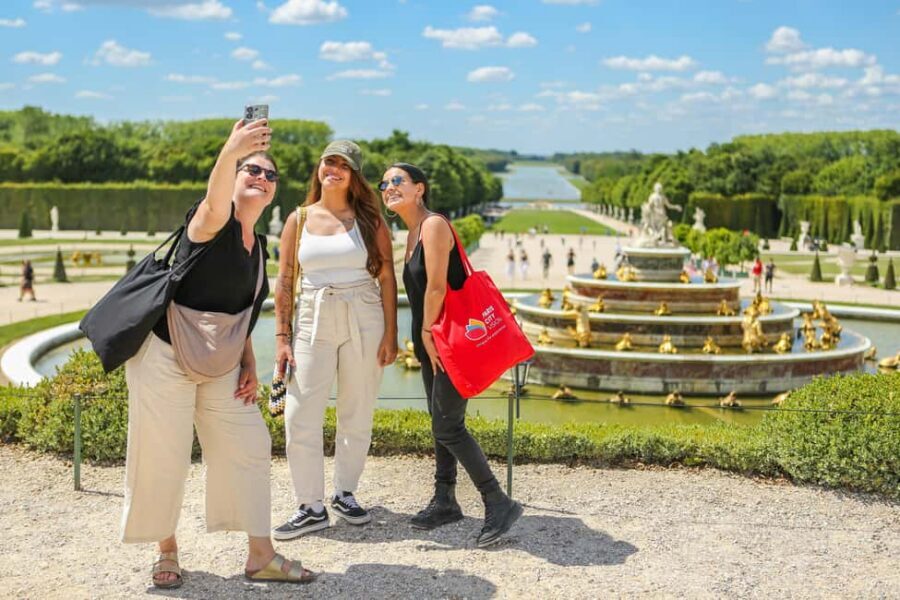 Palace of Versailles Guided Afternoon Tour from Paris - Versailles gardens: free time, 17th-century sculptures, and Charles Le Brun