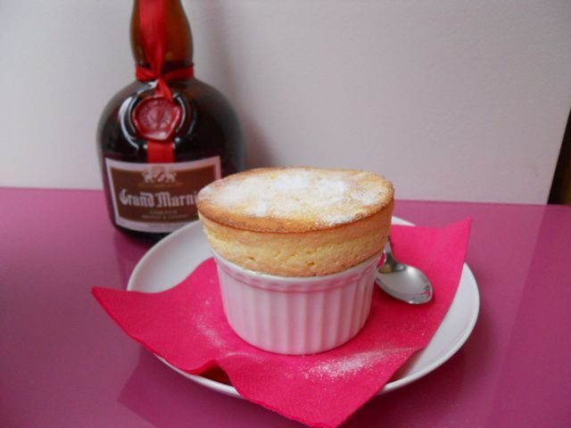 Paris: 2.5-Hour French Pastry Cooking Class - The 150-minute flow: step-by-step instruction with real participation