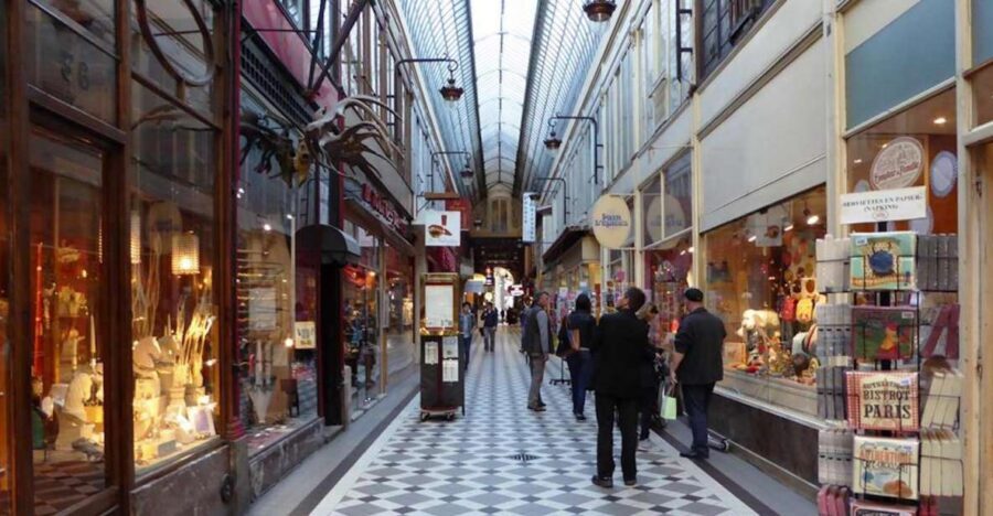 Paris: 2-Hour Passages Private City Tour in German - Private, German-Only Guiding (and What That Means for You)