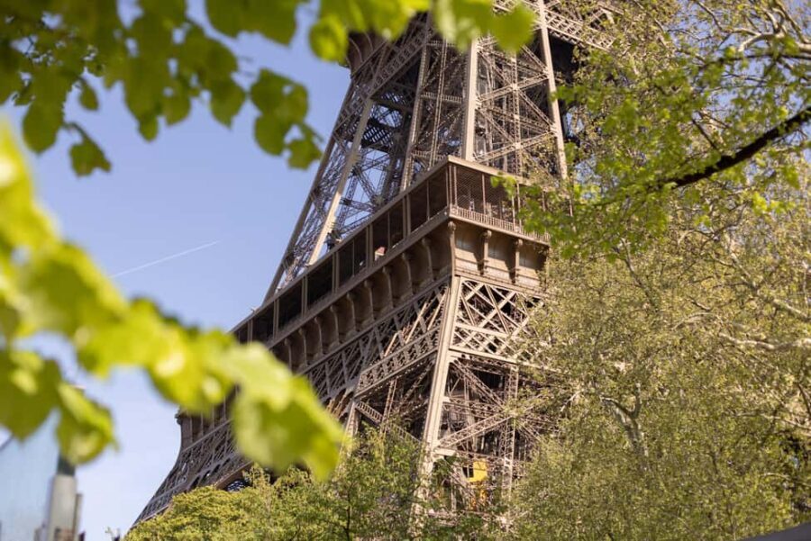 Paris: 3-Course Lunch at Eiffel Tower's Madame Brasserie - Madame Brasserie: Eiffel Tower Lunch With a Built-In Advantage