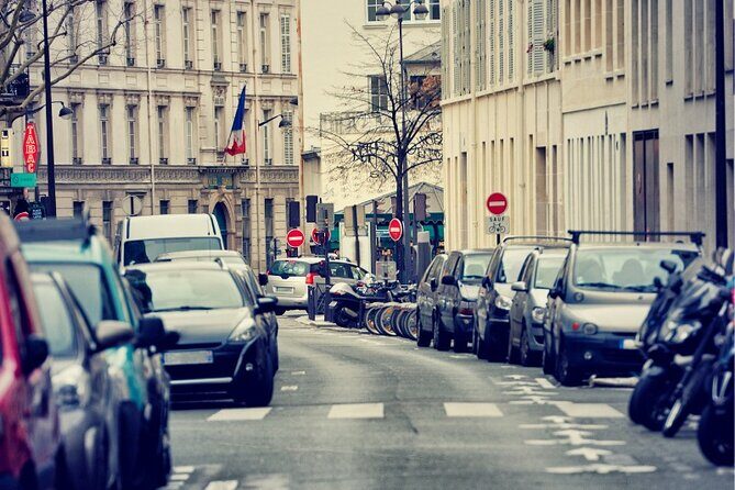 Paris Airport Private Transfer to City Center - The Ride Itself: Comfort, Air-Conditioning, and an English Guide