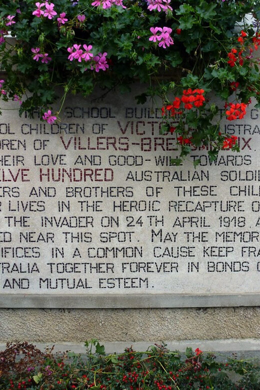 Paris: Anzac Day Day Tour to Villers Bretonneux - Villers-Bretonneux and the Victoria School: the story behind the stones