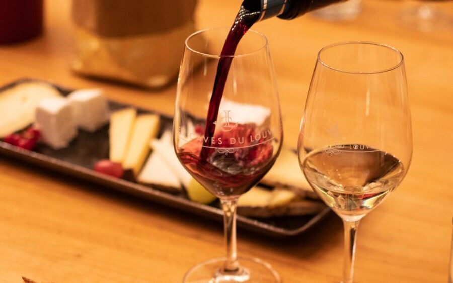 Paris: Apéro Wine and Cheese Tasting Experience - The 1-hour format that makes it feel doable (and why it’s good value)