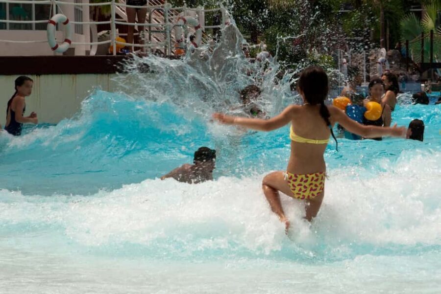 Paris: Aquaboulevard Water Park Entrance Ticket - Jacuzzis and a 4,000 m² sandy beach: when to slow down