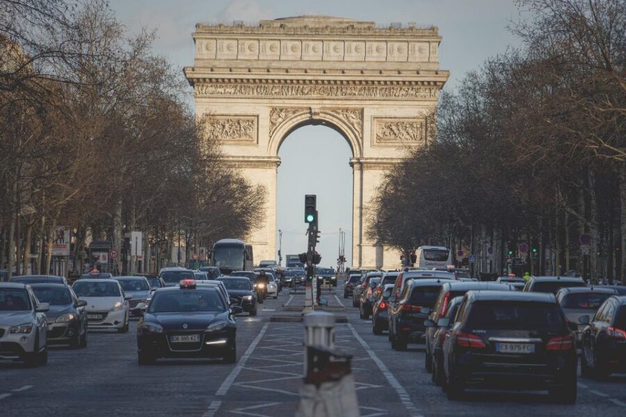 Paris: Arc de Triomphe Entry and Walking Tour - Who should book this Champs-Élysées to Arc tour