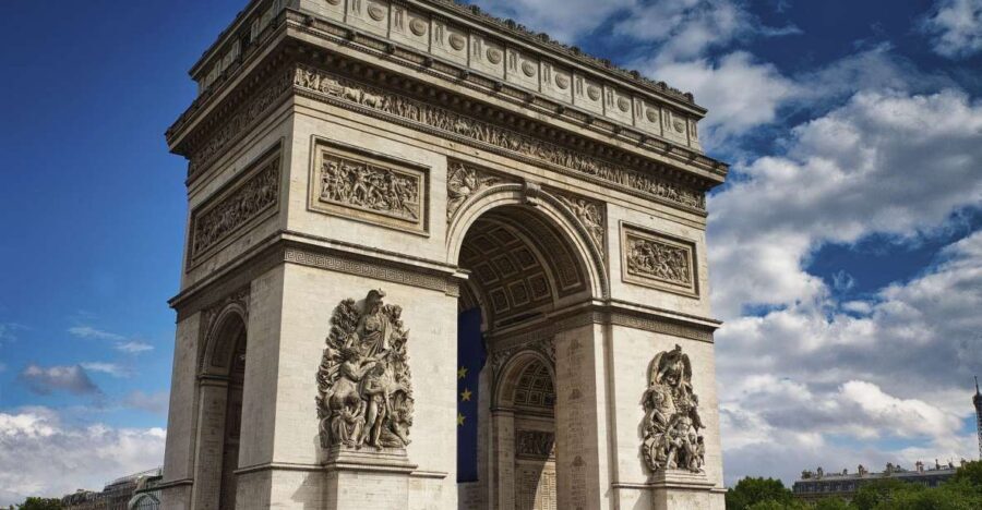 Paris: Arc de Triomphe Entry and Walking Tour - Petit Palais and Grand Palais: quick stops, strong photo payoff