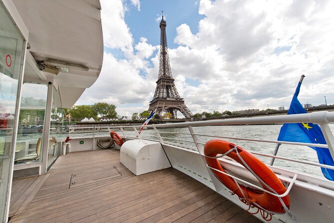 Paris: Batobus Hop-On Hop-Off Cruise & Landmarks Audio Tour - Ticket Download and Boarding: The Part You Should Handle Early