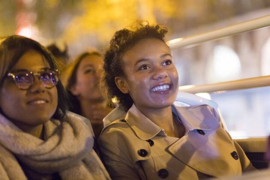 Paris: Big Bus Hop-on Hop-off Tour & Panoramic Night Tour - Getting oriented with Big Bus in Paris