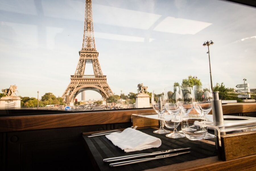 Paris: Bustronome Gourmet Lunch Tour on a Glass-Roof Bus - Key things that make this tour work