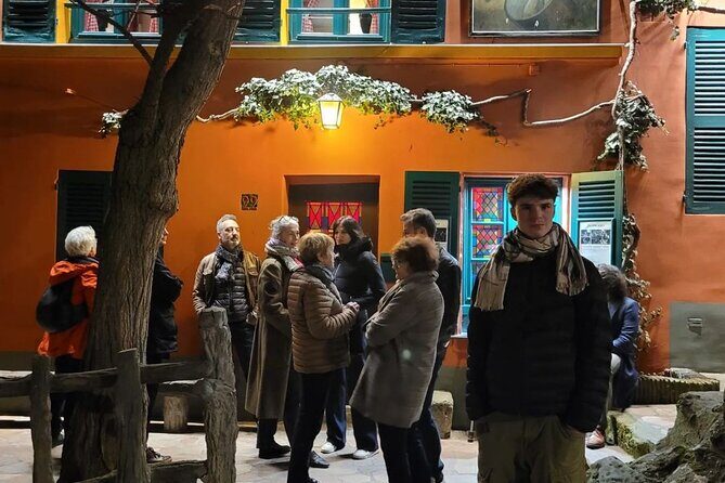 Paris by night in a Private Tuktuk Tour - The 2-hour pacing plan: quick hits plus two longer pauses