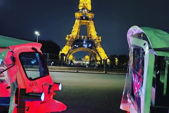 Paris by night in a Private Tuktuk Tour - Eiffel Tower: photo break first, then a flexible stroll