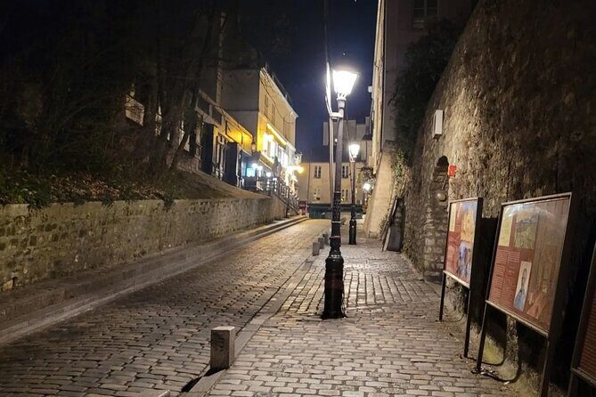 Paris by night in a Private Tuktuk Tour - Notre-Dame de Paris: your main slow-down moment (30 minutes)