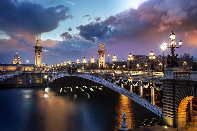 Paris By Night - Vision Tour - Private Trip - Champs-Élysées Quartier: a strong start point