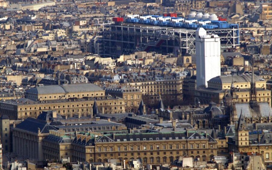Paris: Centre Pompidou Skip-the-Line Guided Museum Tour - Why the Pompidou works so well on a guided circuit