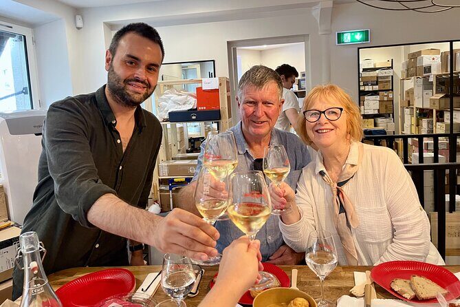 Paris Champagne & Food Tour with Tastings in Saint-Germain - Cour du Commerce Saint-André: The Pastry Pause