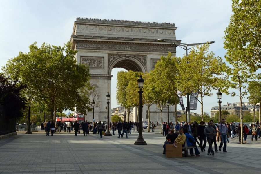 Paris Champs-Élysées 2-Hour Private Walking Tour - Key things I’d watch for on this private Champs-Élysées route