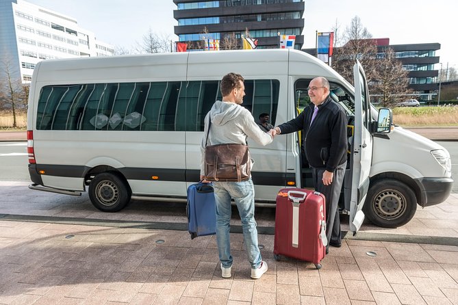 Paris Charles de Gaulle Airport Round Trip Transfer to/from Paris - The drive into Paris: what the 40-minute estimate really means