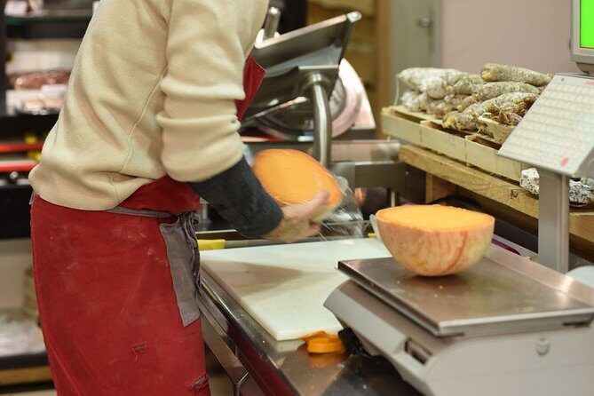 Paris Cheesemaking Workshop including Wine and Cheese Tasting with an Expert - FAQ