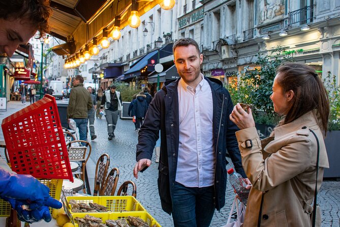 Paris Christmas Food Tour with a Local Guide, and Seasonal Treats - Starting at Quai de la Corse and Ending in Luxembourg Gardens