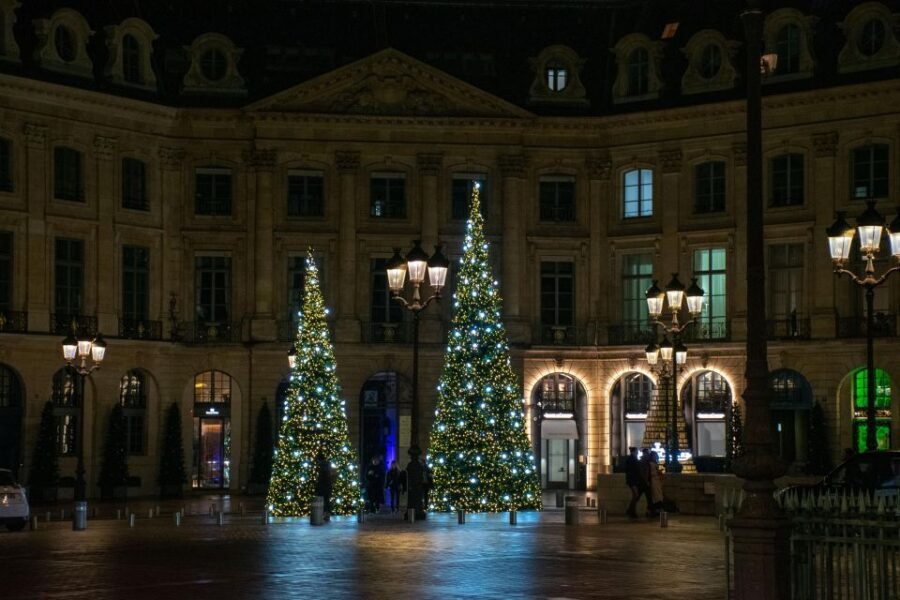 Paris Christmas Lights Walking Tour with Local Guide - Palais-Royal: The Holiday Lights Moment People Remember