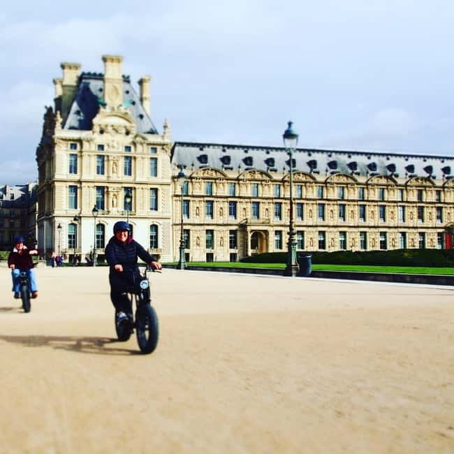 Paris: City Highlights Private Electric Bike Tour with video - Stop 1: 6 Rue de Jarente, where it all starts