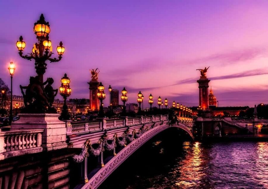 Paris: City of Lights Walk + Seine River Cruise - Champs-Élysées at night: the holiday lights stroll you actually want