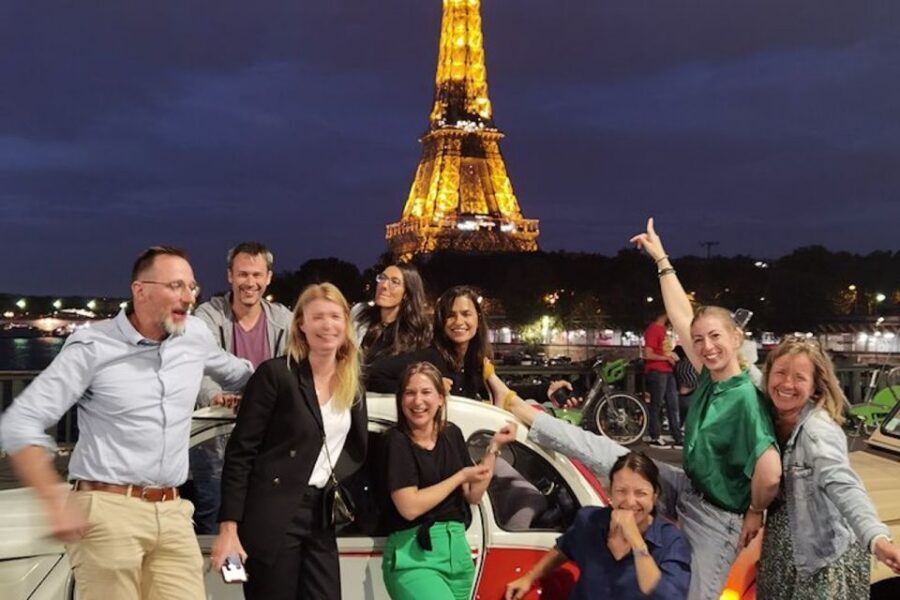 Paris: City Sightseeing Tour at Night in Vintage Car - Le Marais and Île Saint-Louis: historic neighborhoods you see best from the car