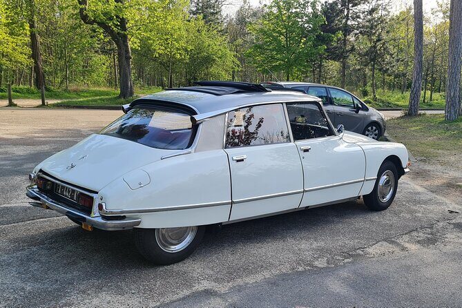 Paris City Tour 3h00 Citroën DS Vintage with Open Roof - Timing and Stops: Why Short Tours Can Still Feel Complete