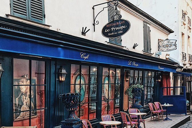Paris City Tour with Private Friendly Guide and all Must-See Sites - Eiffel Tower viewpoint and Champ de Mars: the classic views without the ticket pressure